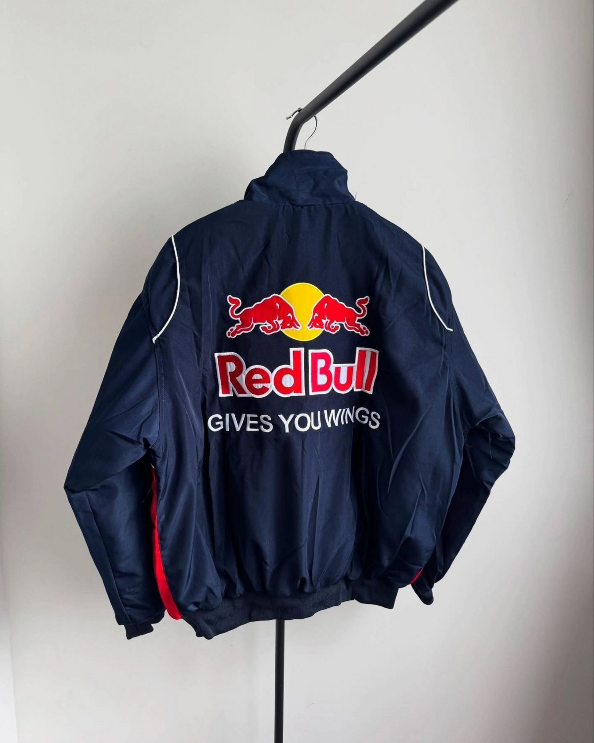Red bull print men