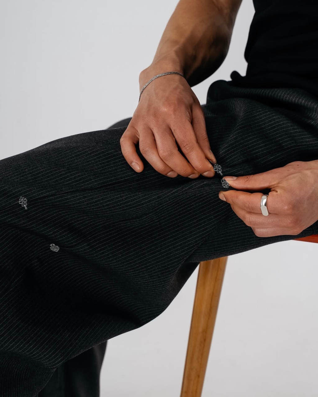 Noir Drape Pants