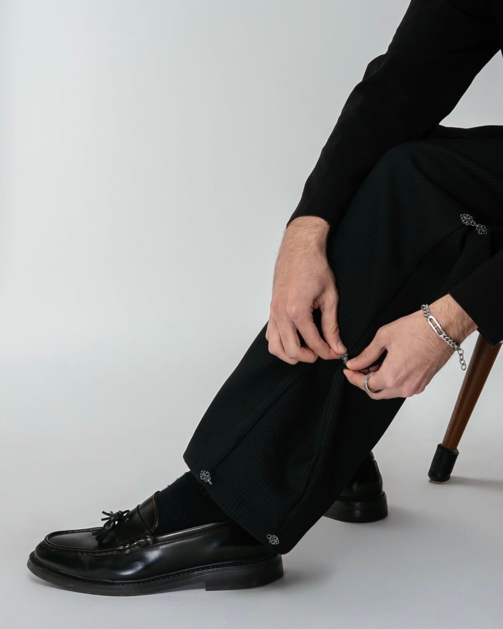 Noir Drape Pants